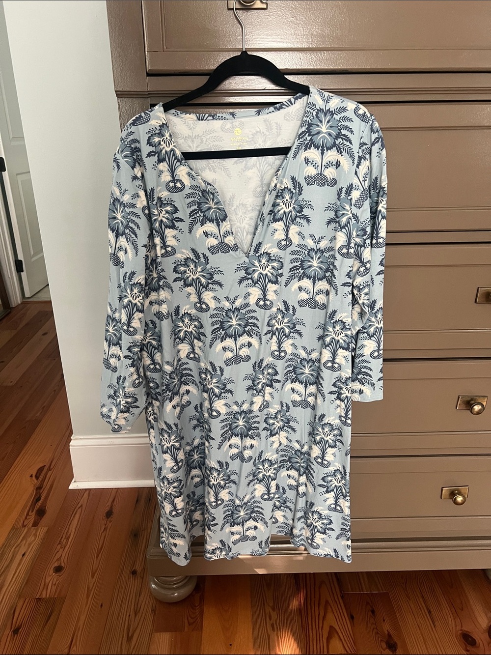 Spartina 449 Light Blue and Navy Palm-Print V-Neck Dress